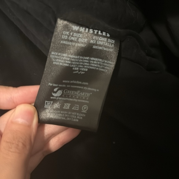 Whistles Large Quilted Tote - Picture 4 of 5